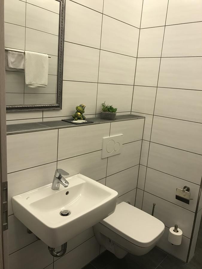 Hotel Athen Kelsterbach Frankfurt Airport Eksteriør bilde